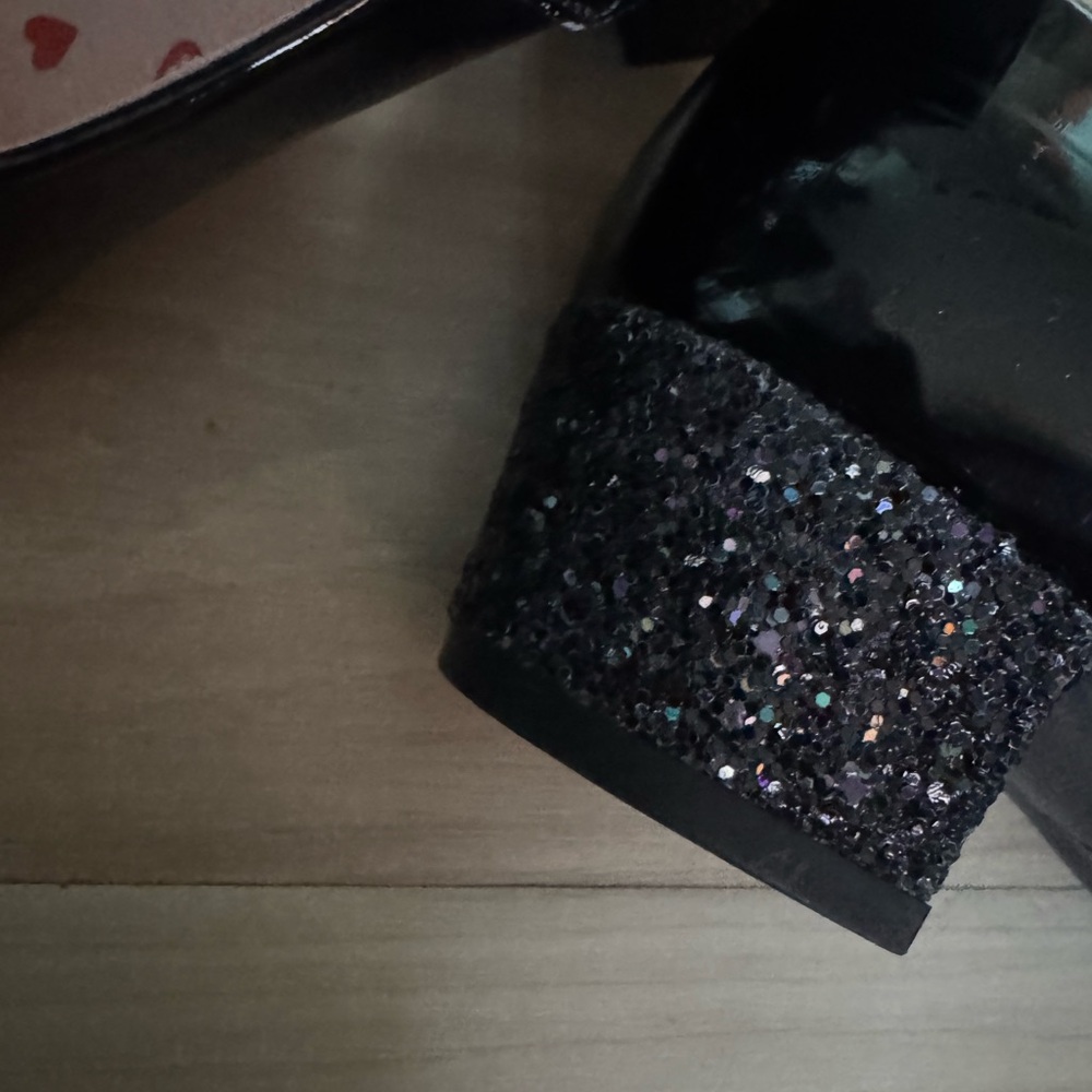 Black Patent Leather Kids Shoes - Picture 3 of 5